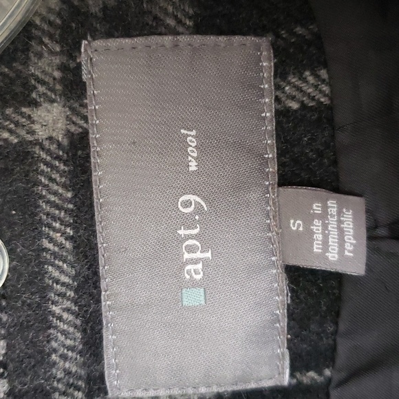 Apt 9 plaid wool coat, winter coat, Ruffle peplum hem gray black, fully lined. - Picture 6 of 9